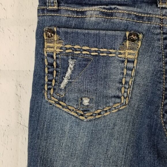 Islandia Capri Jeans. Size 7. - Picture 3 of 8